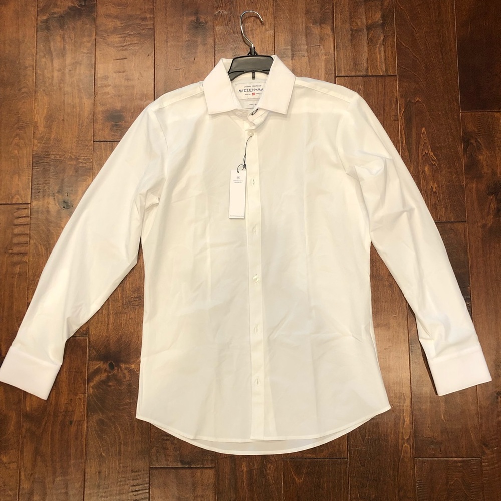 Mizzen+Main white performance dress shirt
